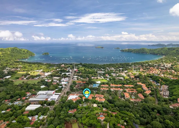 Modern Penthouse With Sweeping Ocean Views & Club Access Сasa de vacaciones