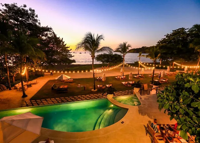 Modern Penthouse With Sweeping Ocean Views & Club Access Сasa de vacaciones *