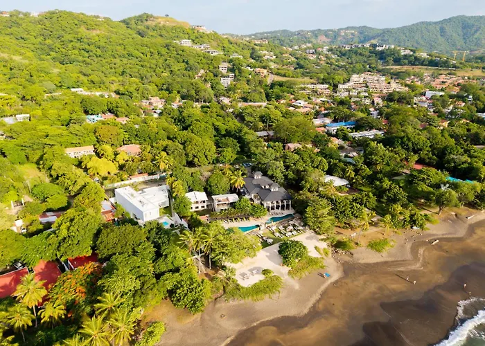 Modern Penthouse With Sweeping Ocean Views & Club Access Сasa de vacaciones *
